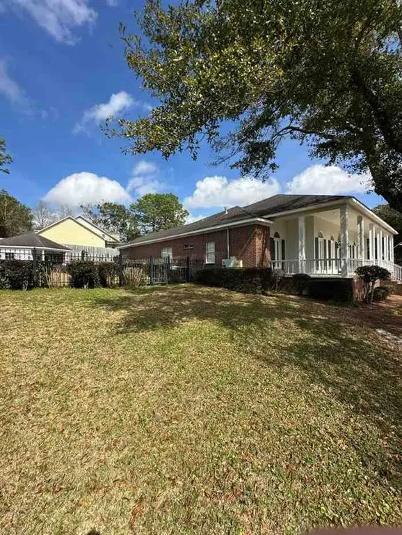 5600 James Madison Drive S, Mobile, AL 36693 - #2