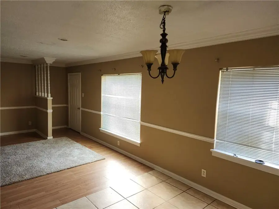 713 Pinehill Drive, Mobile, AL 36606 - #2