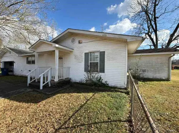 8455 Barrie Drive, Theodore, AL 36582