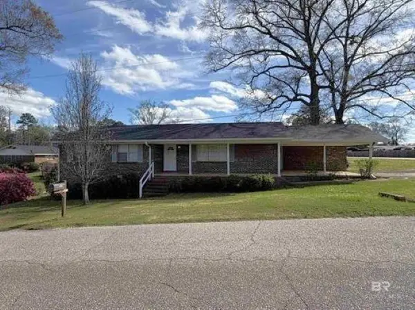 145 Foscue Avenue, Grove Hill, AL 36451