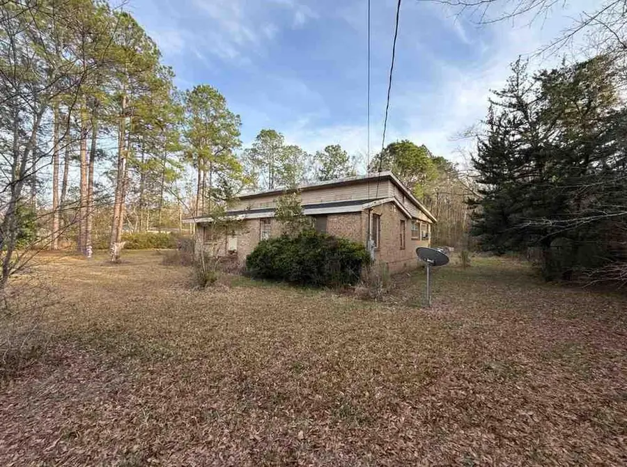 6771 Taylor Avenue, Irvington, AL 36544 - #2