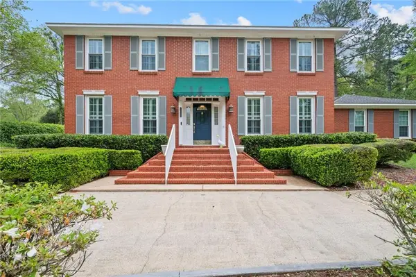 1609 Ridgeland Road W, Mobile, AL 36695