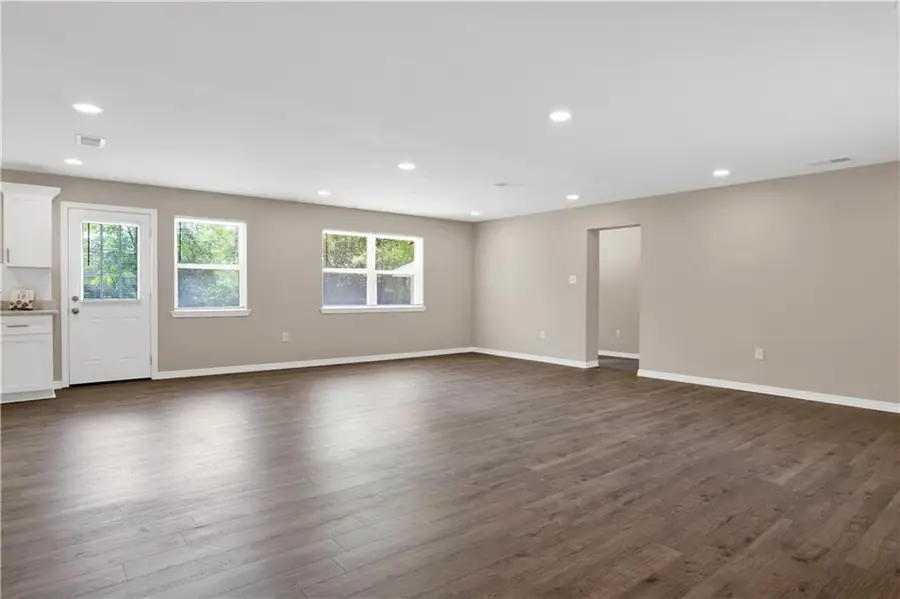 27 Mckeough Avenue, Saraland, AL 36571 - #2