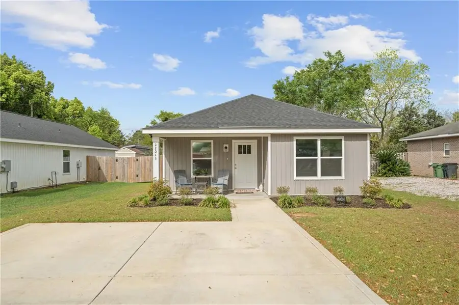 22045 7th Street, Silverhill, AL 36576 - #2