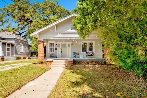 1154 Old Shell Road, Mobile, AL 36604