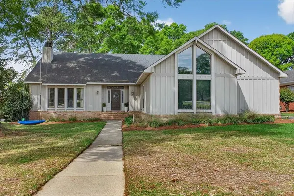 1250 Savannah Drive, Mobile, AL 36609