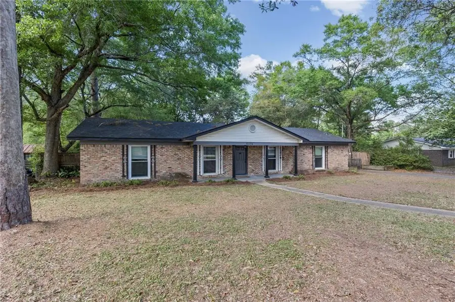 5306 Forest Park Drive, Mobile, AL 36618 - #3