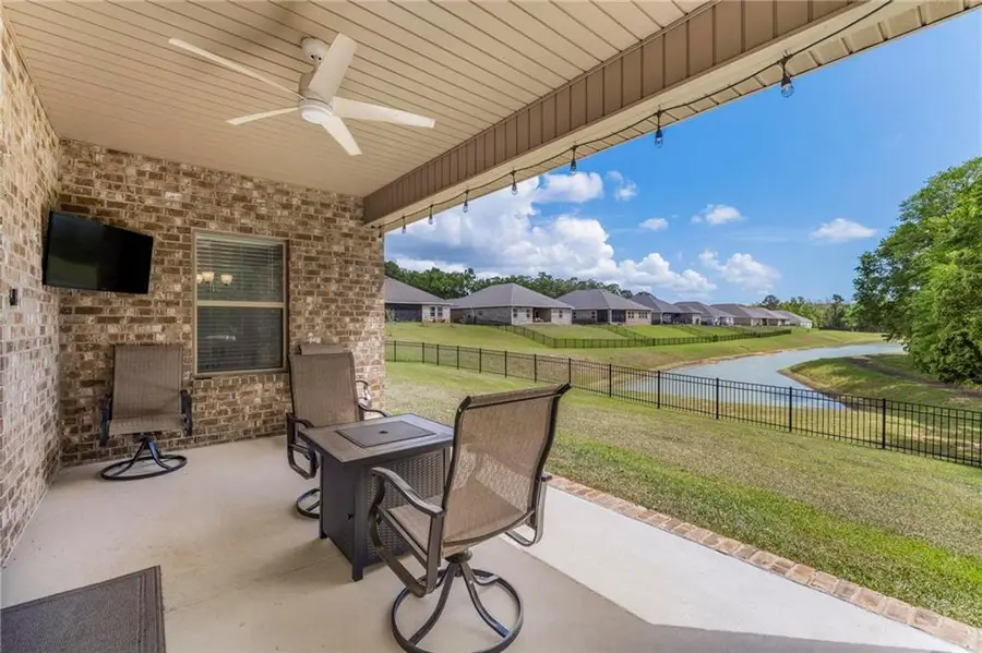 200 Spur Avenue, Fairhope, AL 36532 - #2