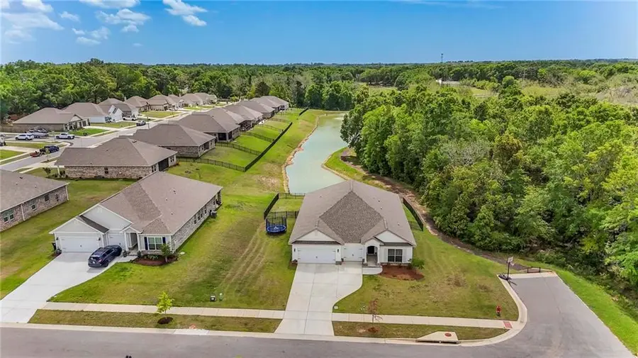 200 Spur Avenue, Fairhope, AL 36532 - #3