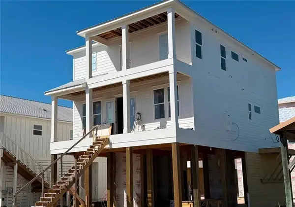 5609 Bayou St John Avenue, Orange Beach, AL 36561