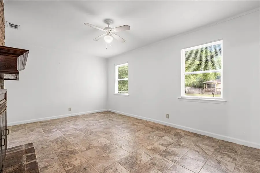 105 Village Circle W, Mobile, AL 36608 - #3