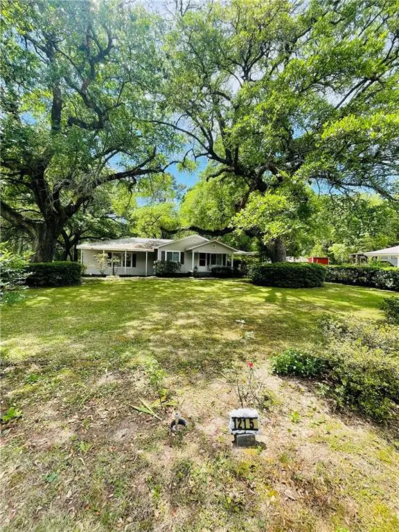 1215 Forest Avenue, Saraland, AL 36571 - #2