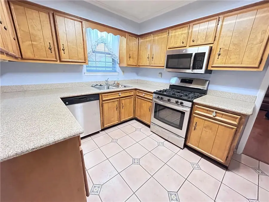 3058 Yorkwood Road E, Mobile, AL 36693 - #2