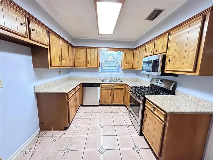 3058 Yorkwood Road E, Mobile, AL 36693 - #3