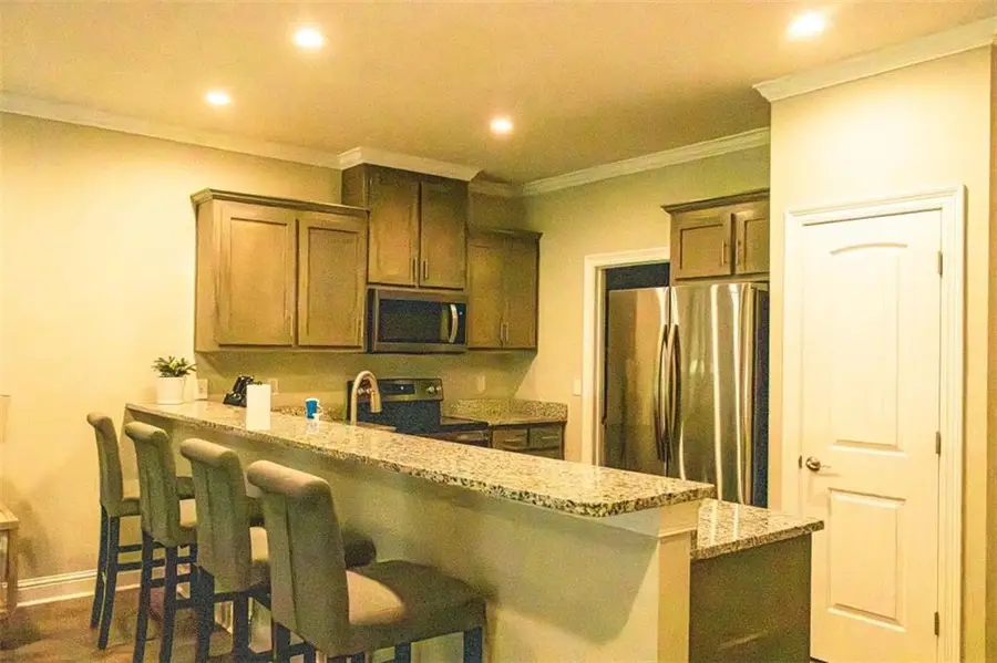 913 Mcneil Avenue, Mobile, AL 36609 - #3