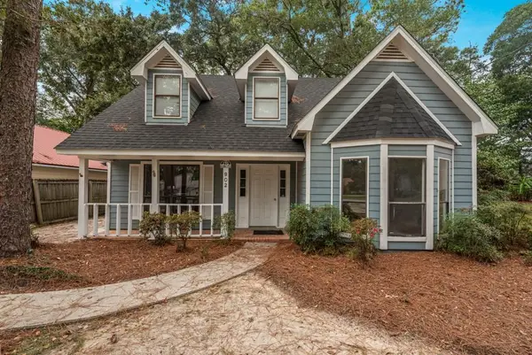 902 Pinemont Drive, Mobile, AL 36609
