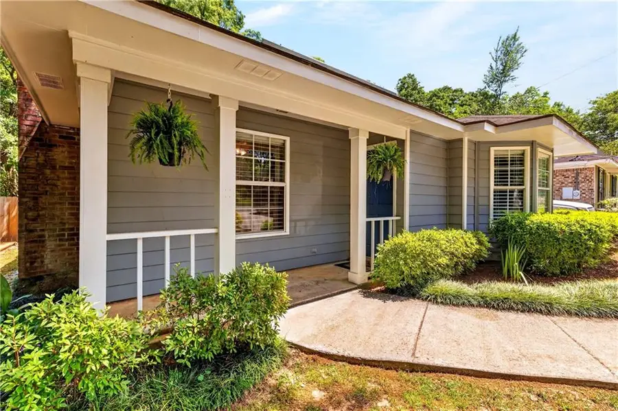 907 Schaub Avenue, Mobile, AL 36609 - #3