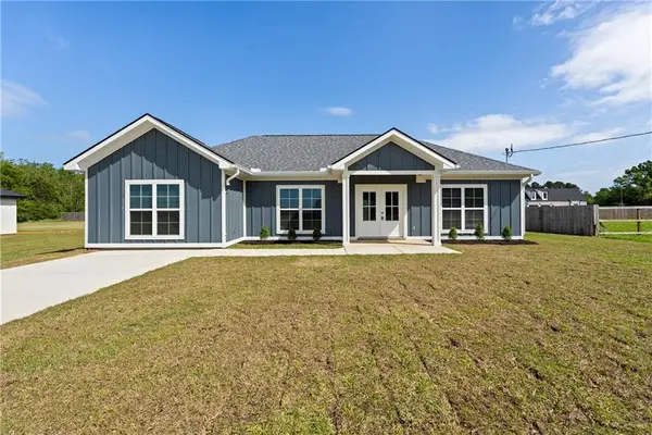 9966 Lighthouse Avenue, Grand Bay, AL 36541