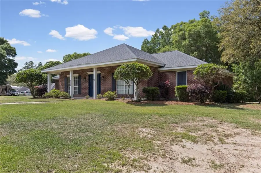 7710 Meadows Drive N, Mobile, AL 36619 - #3