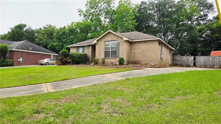 9660 Curtis Drive W, Irvington, AL 36544 - #2