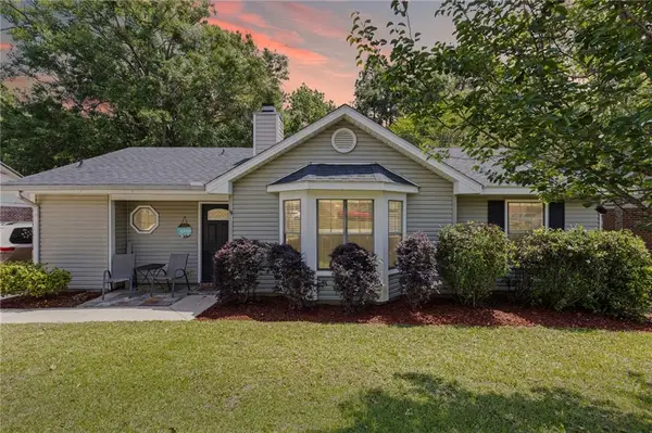 2255 Woodlea Drive E, Mobile, AL 36695