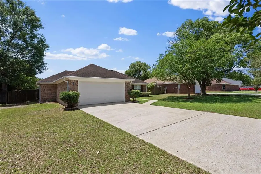 9641 Spring Meadow Drive N, Mobile, AL 36695 - #2