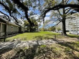 932 Government Street, Mobile, AL 36604