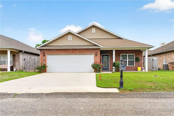 7900 Park Place Drive, Mobile, AL 36608