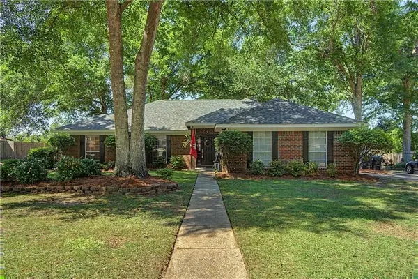 9950 Breckenridge Drive N, Mobile, AL 36608