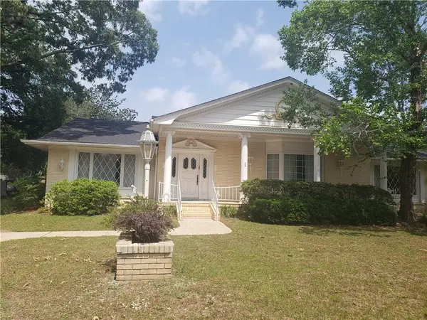 1221 Westbury Drive, Mobile, AL 36609