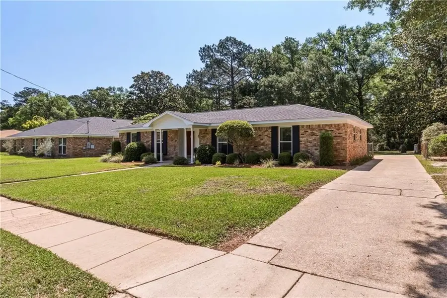 4217 Spring Valley Drive S, Mobile, AL 36693 - #2