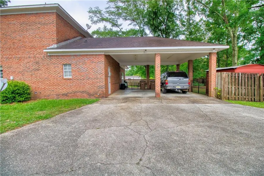 3933 Pembrocke Avenue, Mobile, AL 36608 - #3