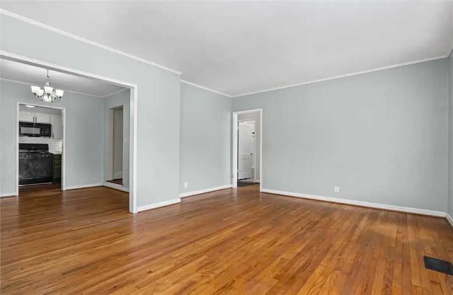 300 Thornhill Circle, Mobile, AL 36606 - #2