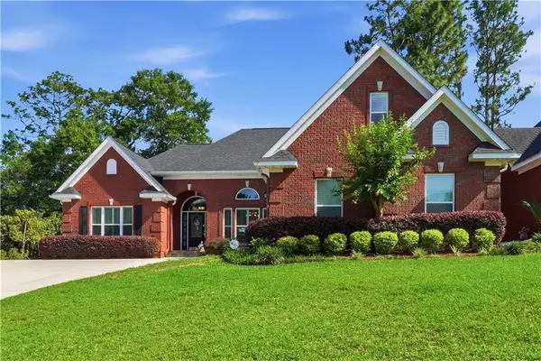 8435 Chapel Hill Court, Mobile, AL 36695