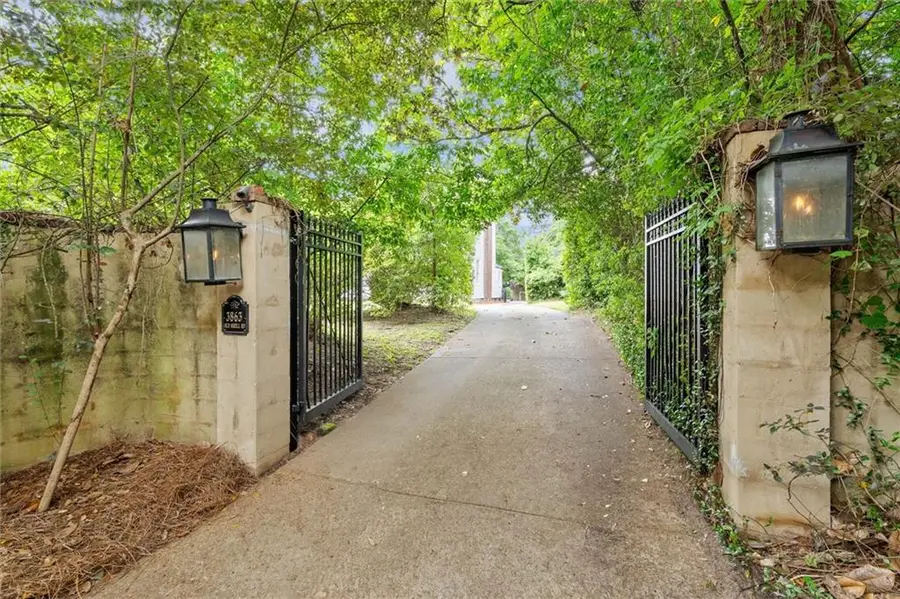 3863 Old Shell Road, Mobile, AL 36608 - #3