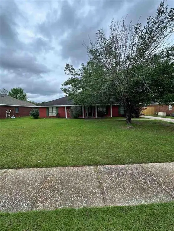 5469 Henning Drive W, Mobile, AL 36619 - #1