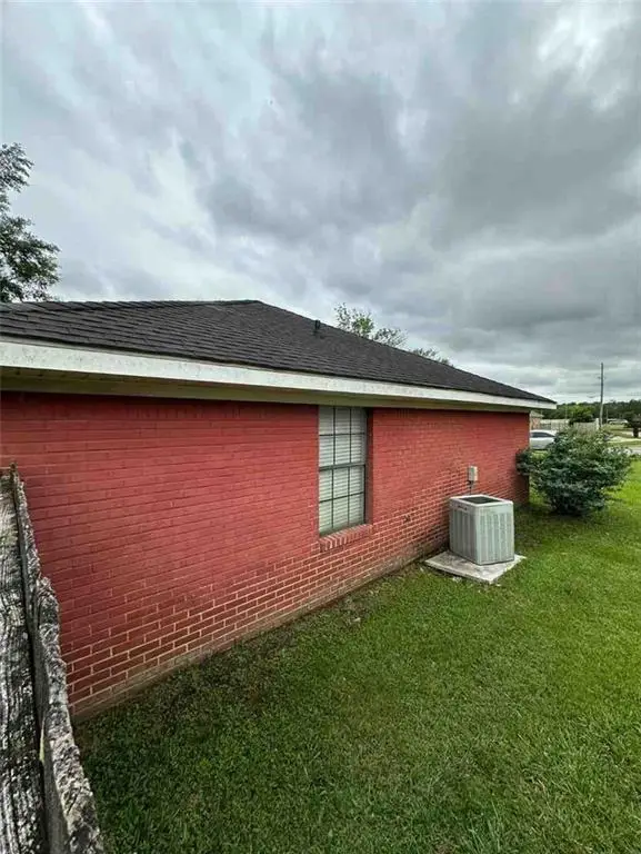 5469 Henning Drive W, Mobile, AL 36619 - #3