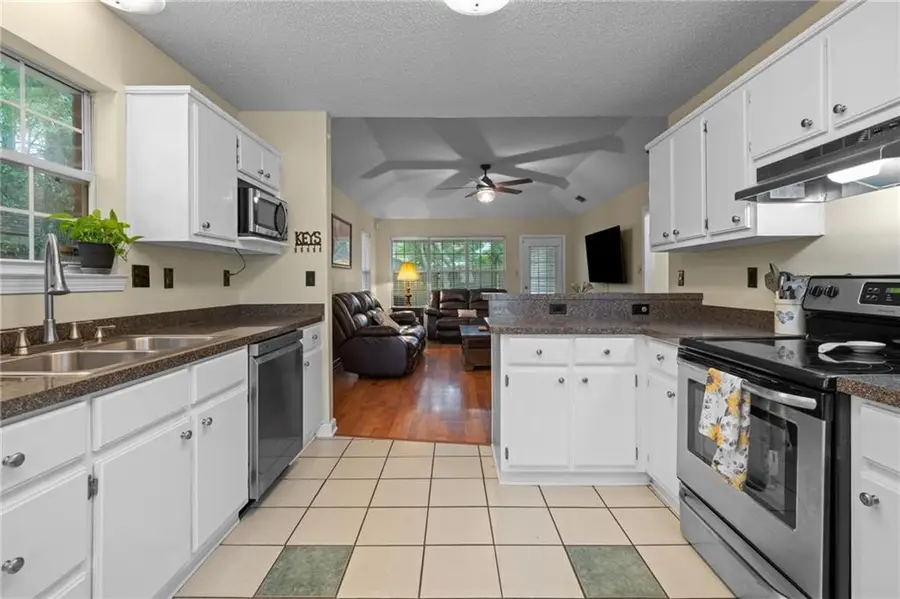 1004 Linlen Avenue, Mobile, AL 36609 - #3