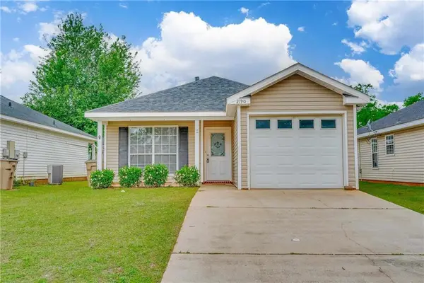 2190 Seasons Court, Mobile, AL 36695
