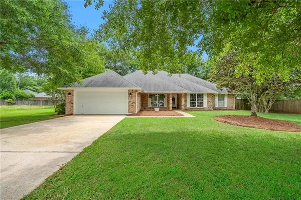 25379 N Sunset Court, Loxley, AL 36551