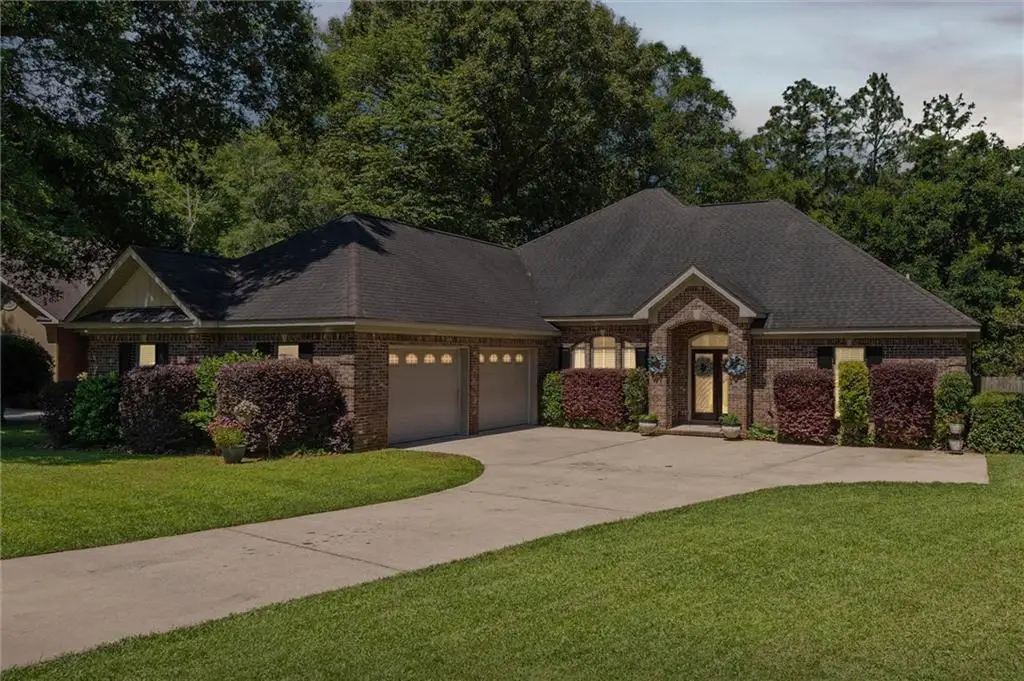 3360 Gatewood Drive W, Mobile, AL 36619 - #1