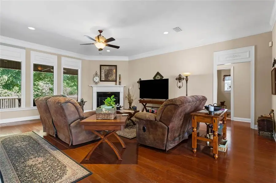 3360 Gatewood Drive W, Mobile, AL 36619 - #2