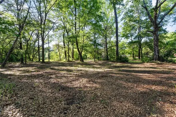 0 Wintzell Avenue, Bayou La Batre, AL 36509