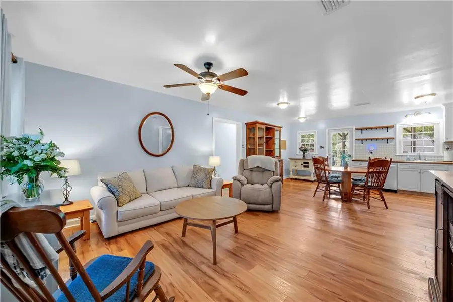 657 Raines Drive, Mobile, AL 36609 - #3