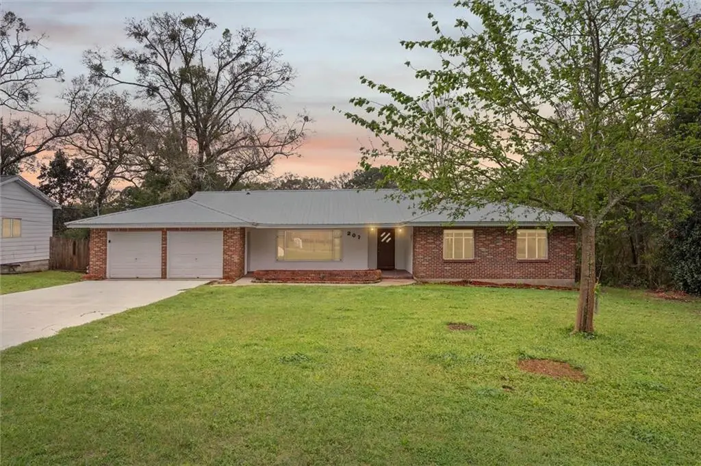 207 Alpine Street, Chickasaw, AL 36611 - #1