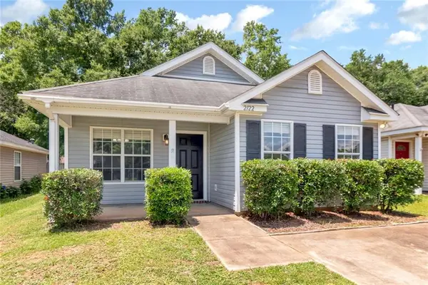 2122 Spring Grove W, Mobile, AL 36695