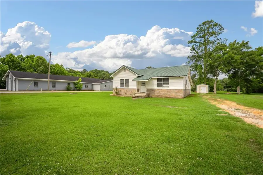 14240 Wintzell Avenue S, Bayou La Batre, AL 36509 - #3