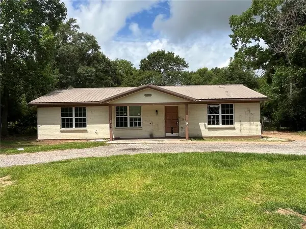 3002 Cottage Knoll Drive, Mobile, AL 36695