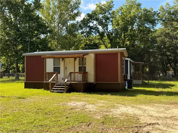 7710 Pecan Drive S, Irvington, AL 36544