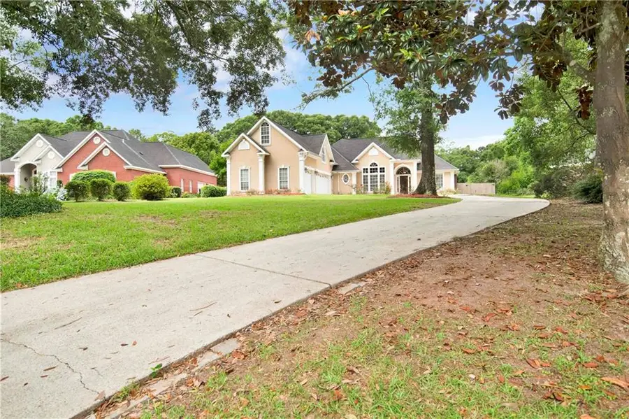 8847 Dawes Lake Road S, Mobile, AL 36619 - #2
